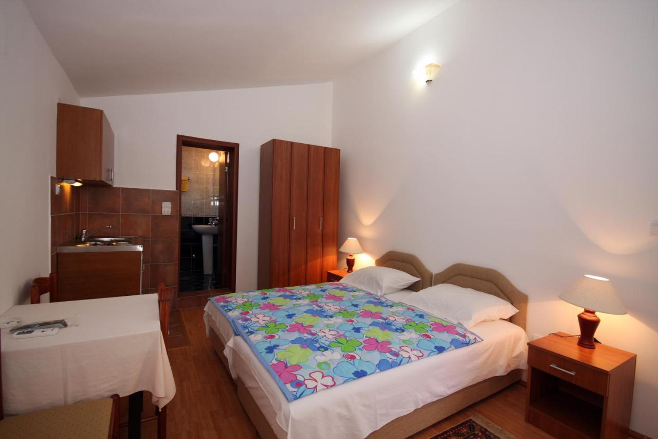 Apartments Raicevic Budua Camera foto